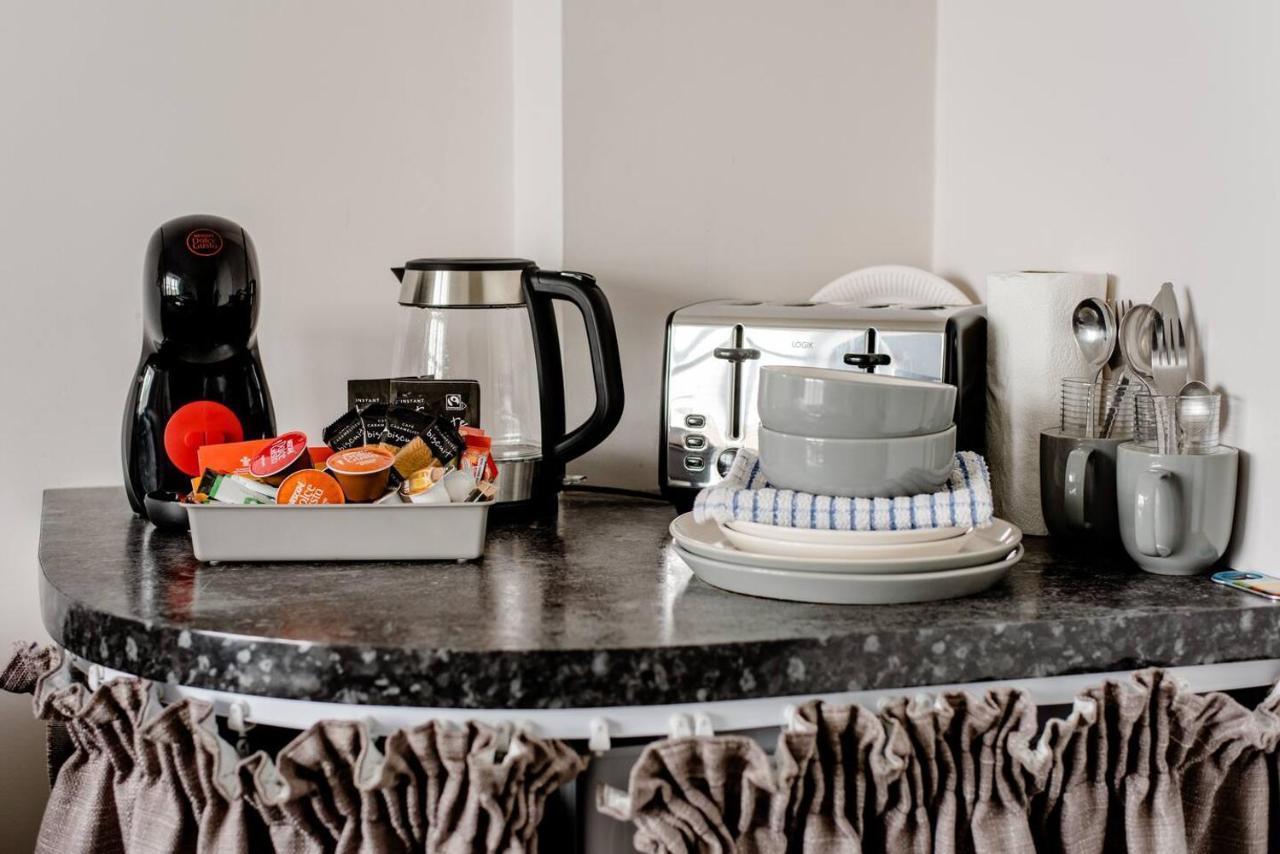 Penthouse Suite, Sea View, Close To Shops, Beach And Train St Leonards-on-Sea Exterior photo