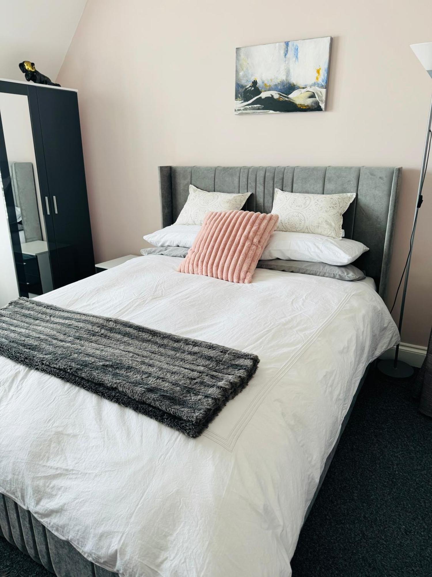 Penthouse Suite, Sea View, Close To Shops, Beach And Train St Leonards-on-Sea Exterior photo